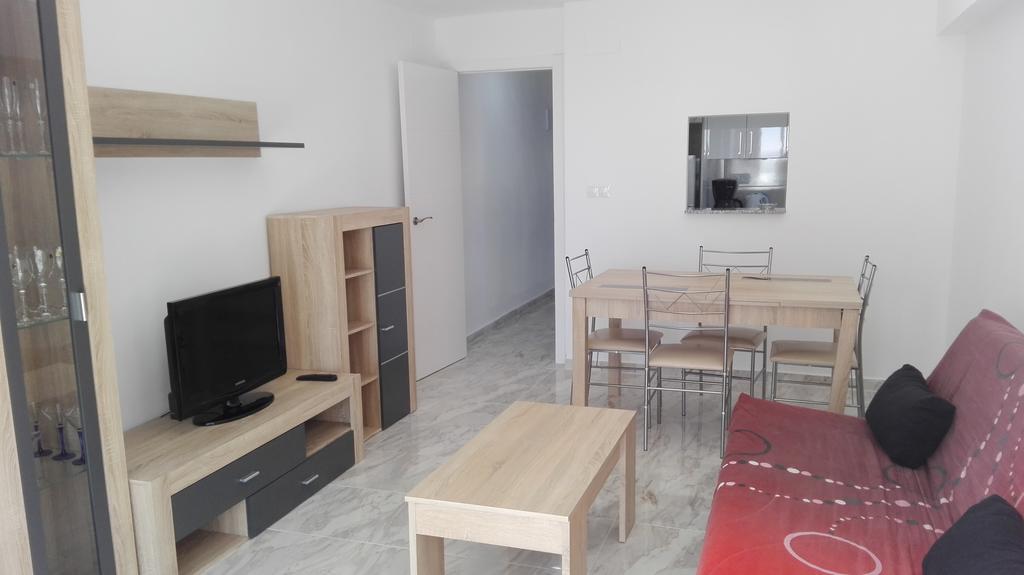 Apartamentos Los Caballos Benidorm Eksteriør billede