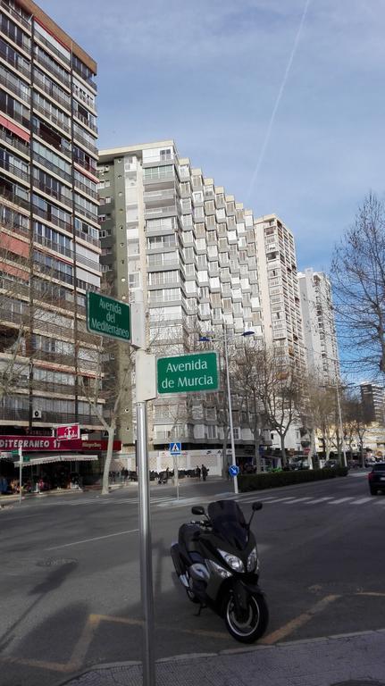 Apartamentos Los Caballos Benidorm Eksteriør billede